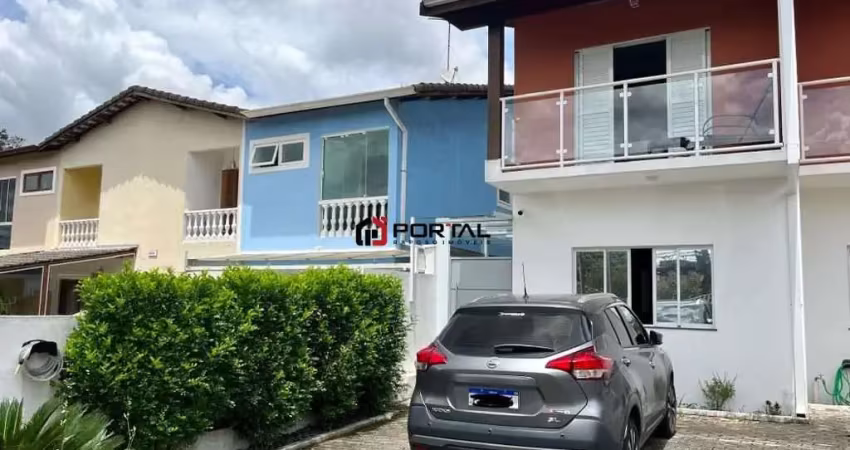 Casa em condomínio fechado com 3 quartos à venda na Rua Maracatu, Chácara Canta Galo, Cotia