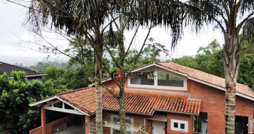 Casa com 4 dormitórios à venda, 205 m² por R$ 1.150.000,00 - Granja Viana - Embu das Artes/SP