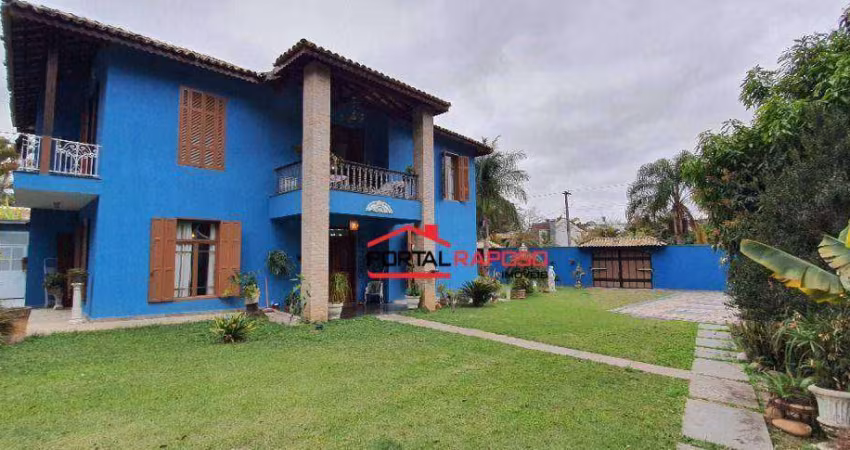 Casa com 3 dormitórios à venda, 590 m² por R$ 2.180.000,00 - Granja Viana - Carapicuíba/SP