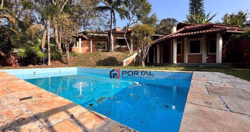 Casa com 4 dormitórios à venda, 532 m² por R$ 1.900.000,00 - Granja Viana - Carapicuíba/SP