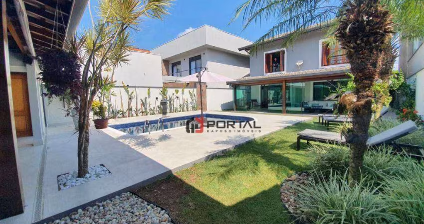 Casa com 3 dormitórios à venda, 430 m² por R$ 2.500.000,00 - Granja Viana - Cotia/SP