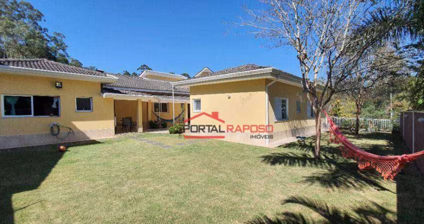 Casa com 4 dormitórios à venda, 344 m² por R$ 1.990.000,00 - Granja Viana - Embu das Artes/SP