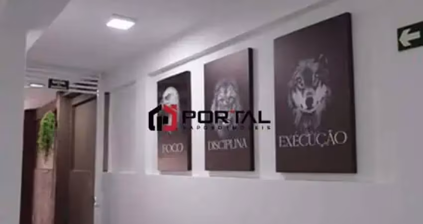 Casa comercial com 1 sala para alugar na Matos Costa, 1, Jardim Lambreta, Cotia