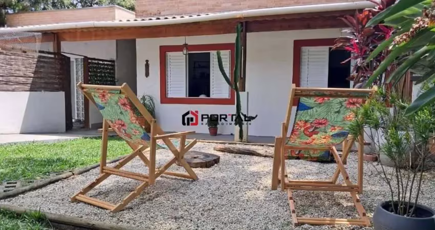 Casa em condomínio fechado com 3 quartos à venda na Rua Itapemirim, 1, Granja Carneiro Viana, Cotia