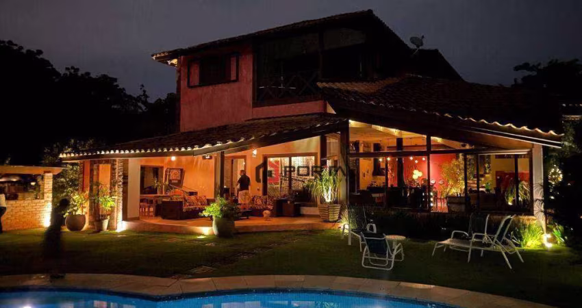 Casa com 4 dormitórios à venda, 742 m² por R$ 5.900.000 - Granja Viana - Cotia/SP