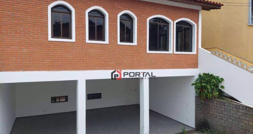 Casa com 4 dormitórios para alugar, 350 m² por R$ 6.166,00/mês - Jardim da Glória - Cotia/SP