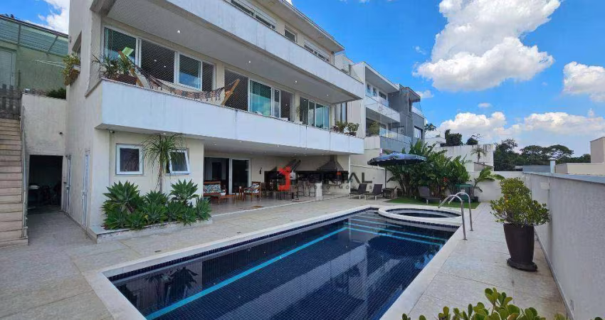 Casa com 4 quartos à venda, 490 m² por R$ 3.900.000 - Granja Viana - Carapicuíba/SP