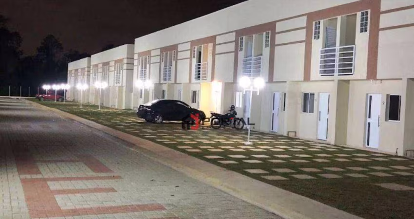Casa com 2 dormitórios à venda, 60 m² por R$ 370.000 - Cotia - Cotia/SP