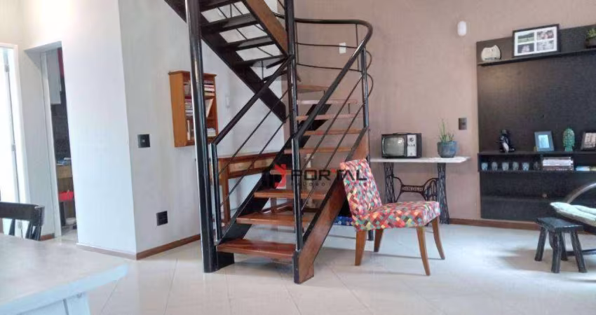Casa com 3 dormitórios à venda, 90 m² por R$ 690.000,00 - Granja Viana - Cotia/SP