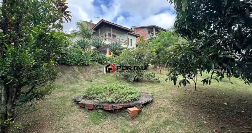 Casa em condomínio fechado com 3 quartos para alugar na Avenida José Giorgi, 1750, Granja Viana II, Cotia