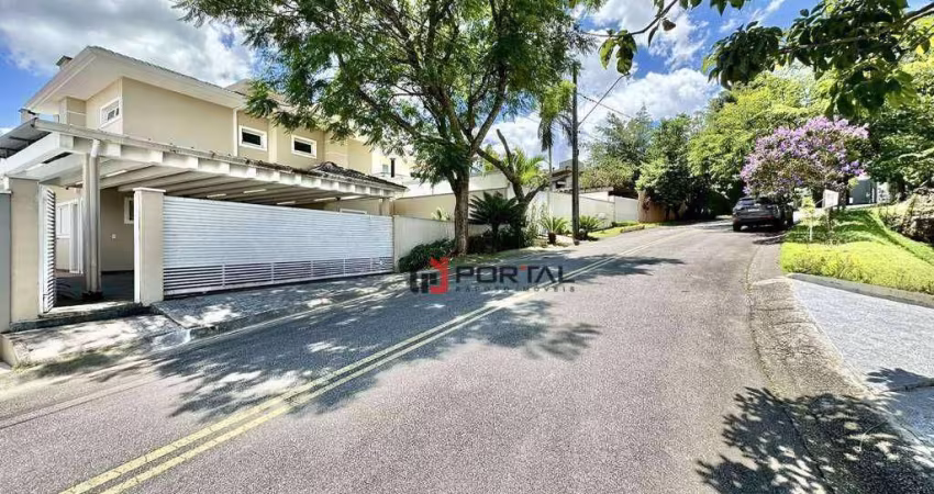 Casa com 4 quartos, 358 m² - venda por R$ 2.800.000 ou aluguel por R$ 17.999/mês - Granja Viana - Carapicuíba/SP
