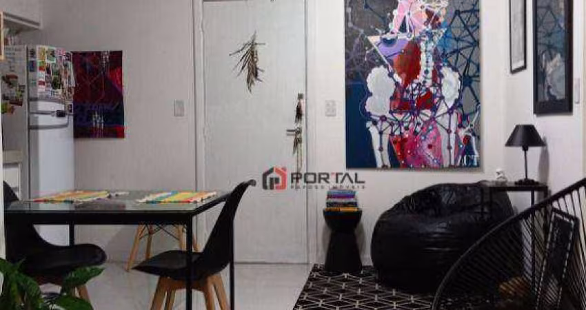 Apartamento com 2 dormitórios à venda, 60 m² por R$ 349.000,00 - Granja Viana - Carapicuíba/SP
