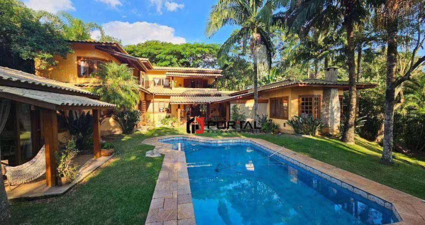 Casa com 4 quartos à venda, 470 m² por R$ 4.500.000 - Granja Viana - Cotia/SP