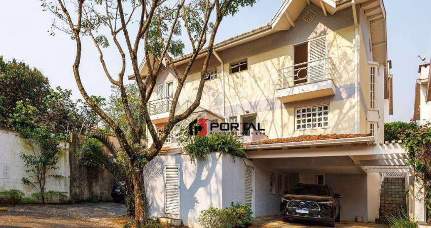 Casa com 3 quartos à venda, 153 m² por R$ 890.000 - Granja Viana - Cotia/SP