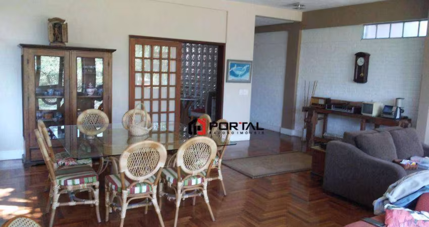 Casa com 4 dormitórios à venda, 384 m² por R$ 1.650.000,00 - Granja Viana - Cotia/SP