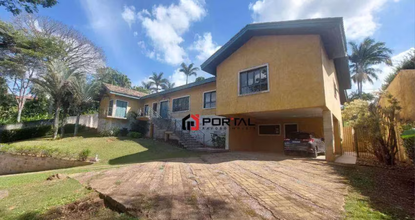 Casa com 3 quartos  à venda, 440 m² por R$ 1.700.000 - Granja Viana - Cotia/SP