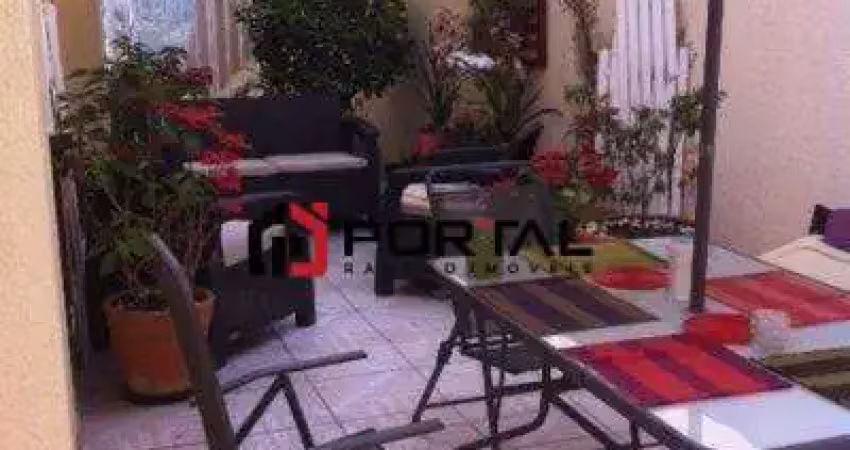 Casa em condomínio fechado com 2 quartos à venda na Estrada Manoel Lages do Chao, 295, Jardim Caiapia, Cotia
