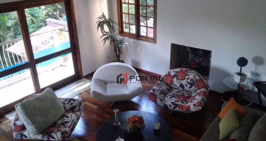 Casa com 3 dormitórios à venda, 400 m² por R$ 2.130.000,00 - Granja Viana - Carapicuíba/SP