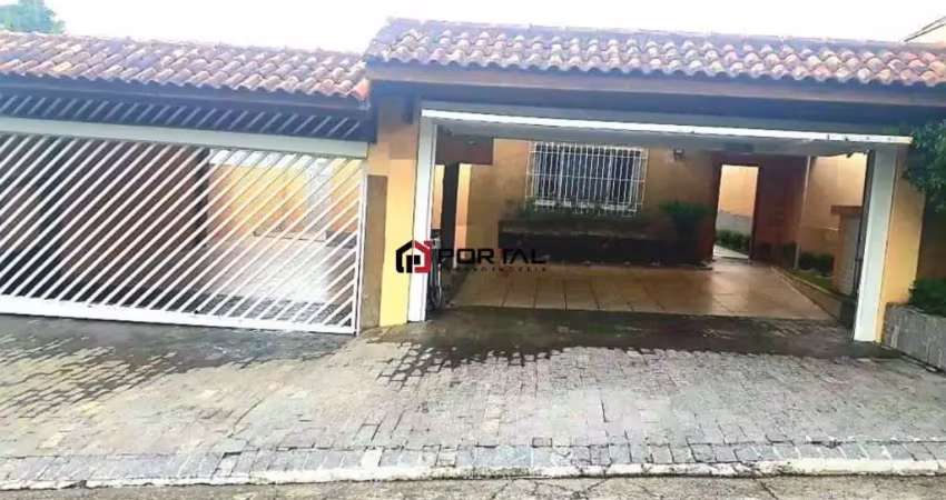 Casa em condomínio fechado com 3 quartos à venda na Rua Albano Eugênio Dahmer, Pinus Park, Cotia