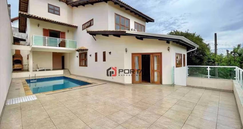Casa com 4 dormitórios à venda, 357 m² por R$ 1.430.000,00 - Granja Viana - Carapicuíba/SP