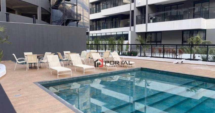 Apartamento com 3 dormitórios à venda, 108 m² por R$ 950.000,00 - Granja Viana - Cotia/SP