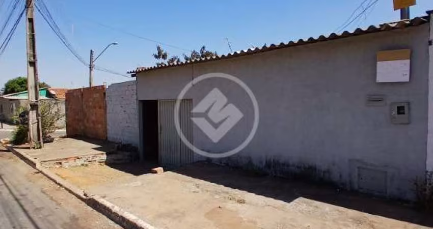 Casa de esquina  bem localizada no Residencial Real Conquista. codigo: 79533