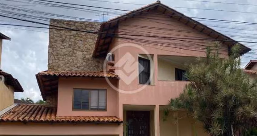 Casa em condomínio  •Jardins Florença codigo: 103677