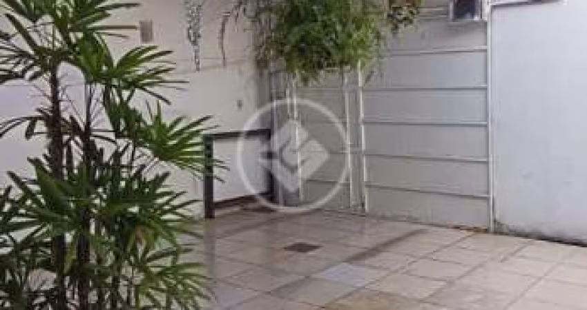 Casa de 2Q em Avenida no Setor Solar Bougainviller codigo: 69872