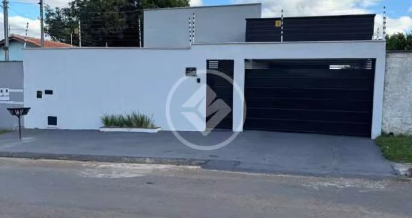 CASA SOZINHA NO LOTE MORADA DOS PASSAROS codigo: 125058
