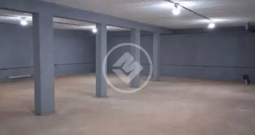Galpao novo com sub solo a 300 mts do anel viario em aparecida de goiania perto da br 153 obs: analisa permuta  em veiculos codigo: 139971