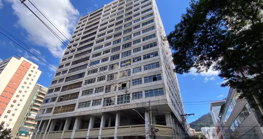 Apartamento de 4 quartos a venda no Centro