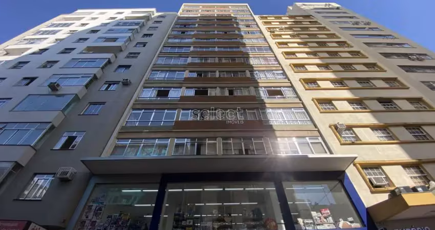 Apartamento de 3 quartos com 1 suíte no caração da rua halfeld