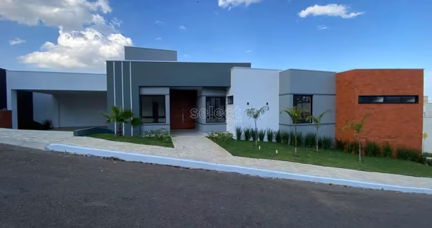 Belíssima casa de 3 suítes e 1 escritório no Spina Ville