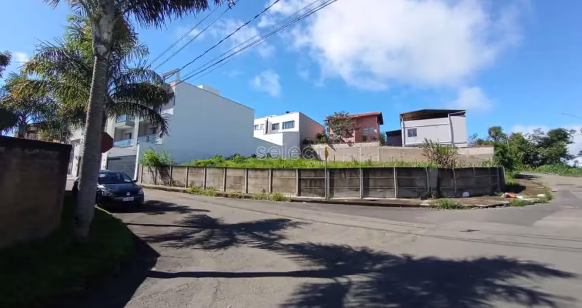 Terreno à venda na Rua Francisco Baptista de Oliveira, 34, Aeroporto, Juiz de Fora