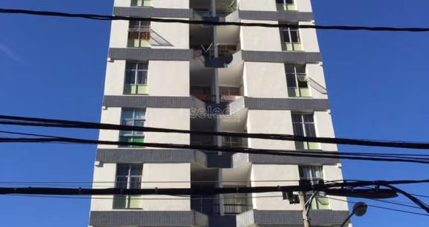 Apartamento mobiliado de 1 Quarto com Varanda para Alugar no Centro de Juiz de Fora