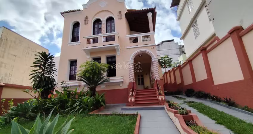 Charmosa casa duplex para locação residencial ou comercial no bairro Granbery