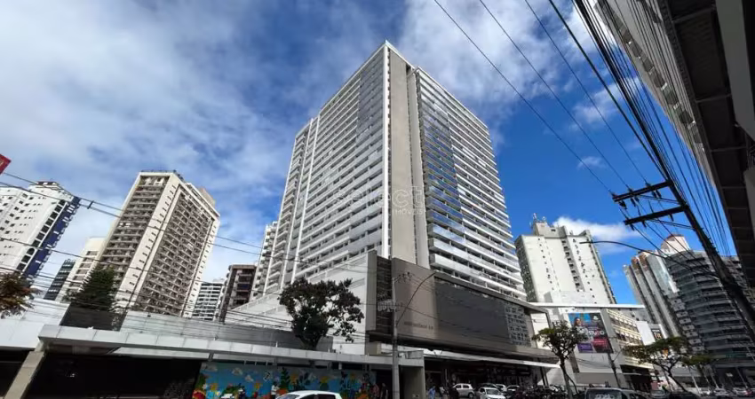 Kitnet / Stúdio à venda na Avenida Presidente Itamar Franco, Centro, Juiz de Fora