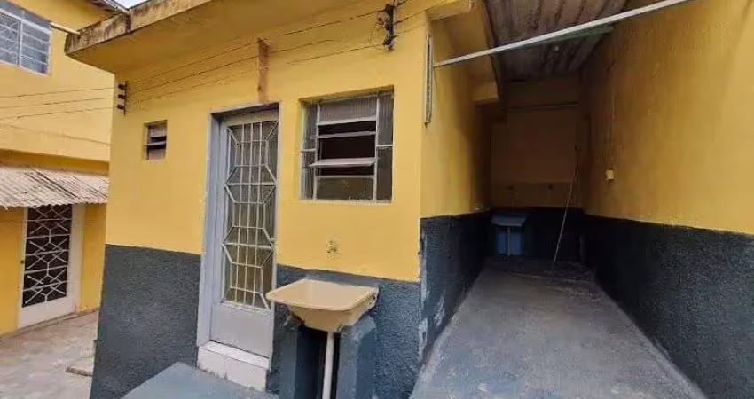 Casa com 1 quarto para alugar na Rua Vega, 167, Jardim Belvedere, Guarulhos