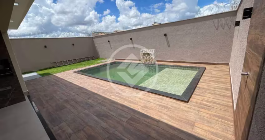 Casa com exelente localização ao lado terminal veiga jardim codigo: 105040