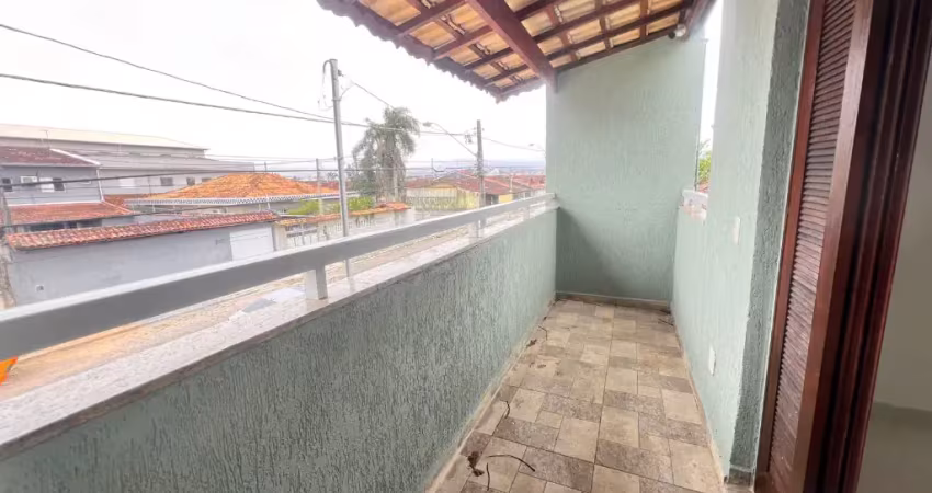 Sobrado à venda no bairro maracanã – praia grande/sp