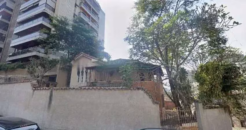 Casa com 5 quartos à venda na Rua Gurindiba, 48, Tijuca, Rio de Janeiro