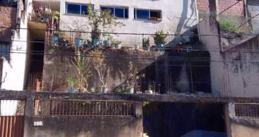Casa com 6 dormitórios à venda, 200 m² por R$ 230.000,00 - Poço Rico - Juiz de Fora/MG