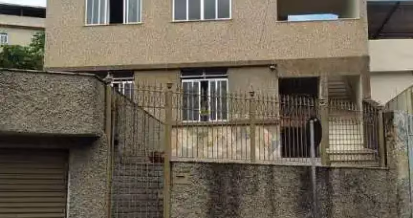 Casa com 3 dormitórios à venda, 110 m² por R$ 425.000,00 - Progresso - Juiz de Fora/MG