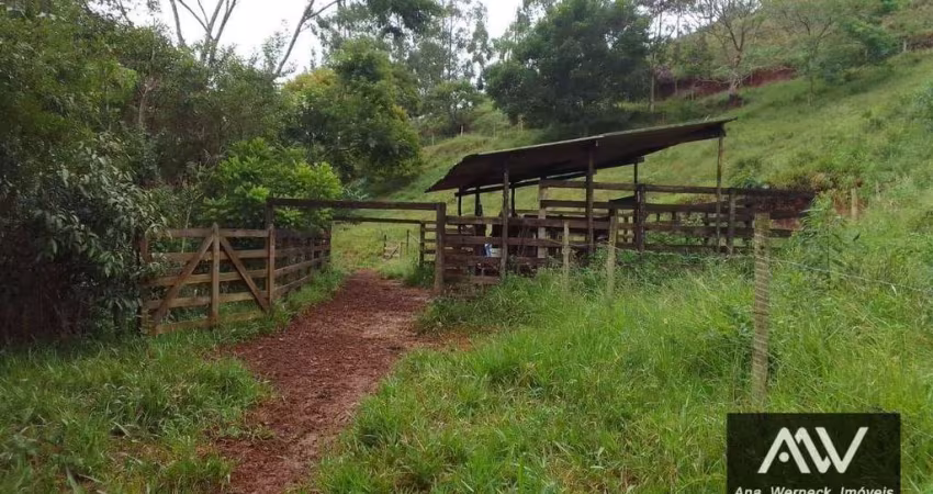Sítio com 1 Curral, 150.000.00 m², à venda por R$ 450.000.00- Ewbank Da Camara /MG