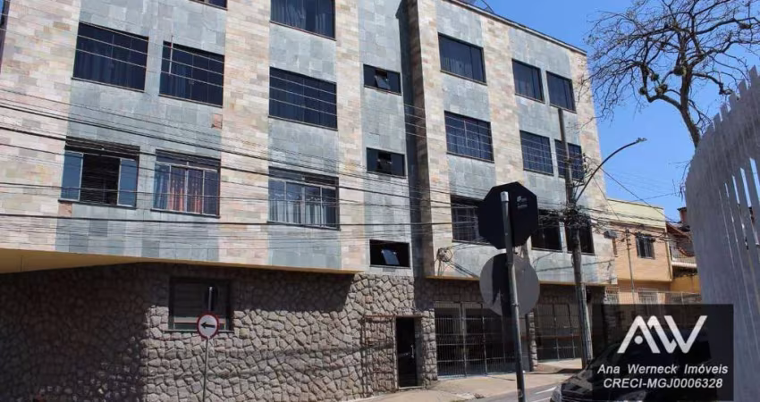 Apartamento Garden com 3 dormitórios à venda, 200 m² por R$ 380.000,00 - Manoel Honório - Juiz de Fora/MG