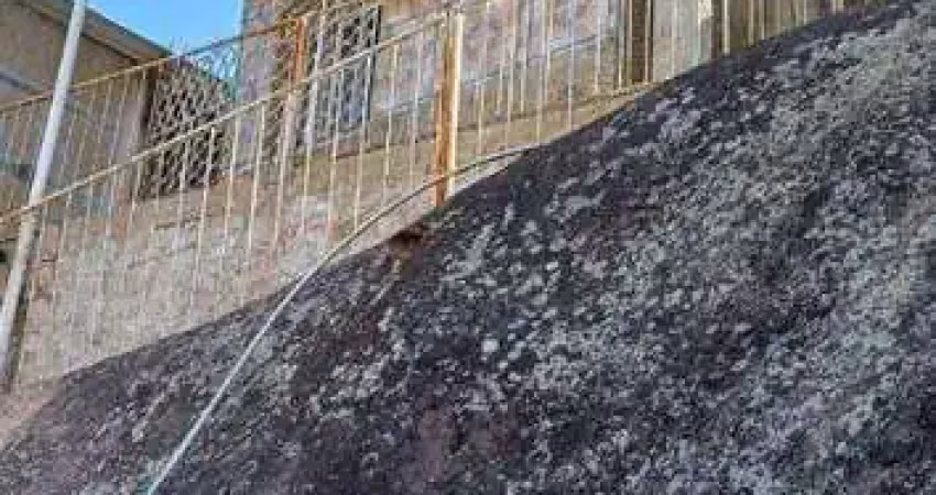 Casa com 3 dormitórios à venda por r$ 160.000,00 - são sebastião - juiz de fora/mg