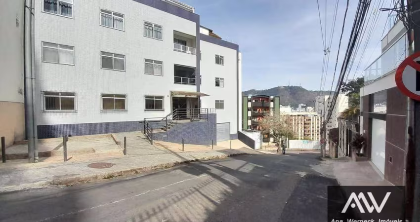 Apartamento Garden com 2 dormitórios à venda, 67 m² por R$ 310.000,00 - Granbery - Juiz de Fora/MG
