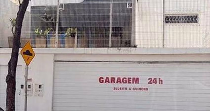Casa com 3 dormitórios à venda, 390 m² por R$ 1.450.000 - Centro - Juiz de Fora/MG
