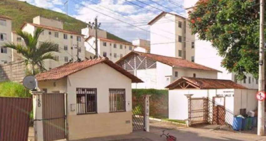 Apartamento com 2 dormitórios à venda, 47 m² por R$ 77.000 - Barbosa Lage - Juiz de Fora/MG