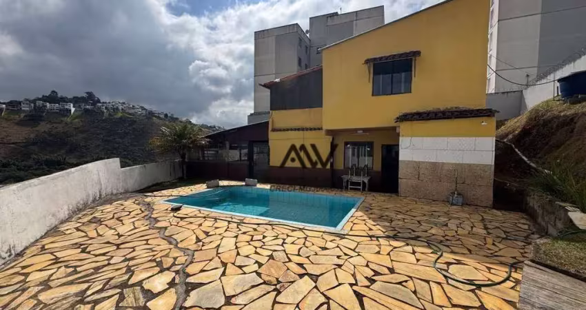 Casa com 4 dormitórios à venda, 241 m² por r$ 350.000,00 - marilândia - juiz de fora/mg